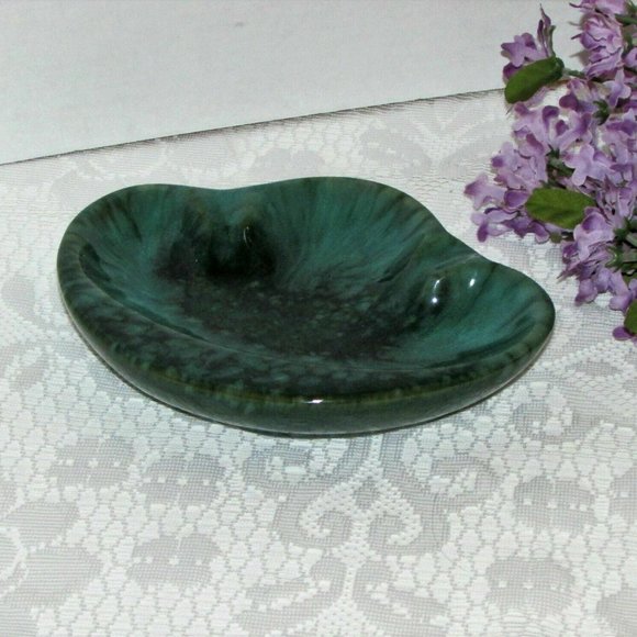 MID-CENTURY ART POTTERY Ashtray Blue Green Drip Glaze - Picture 3 of 8